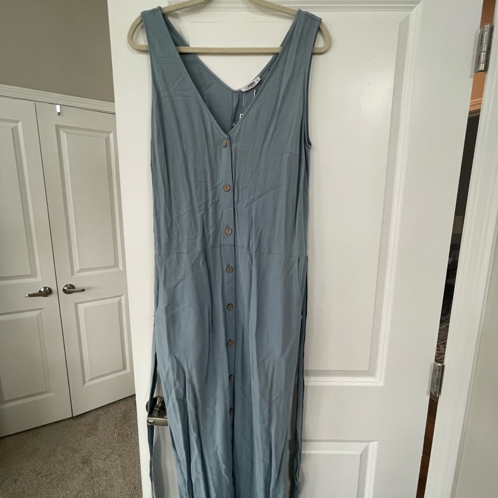Blue Sleeveless Button-Down Dress